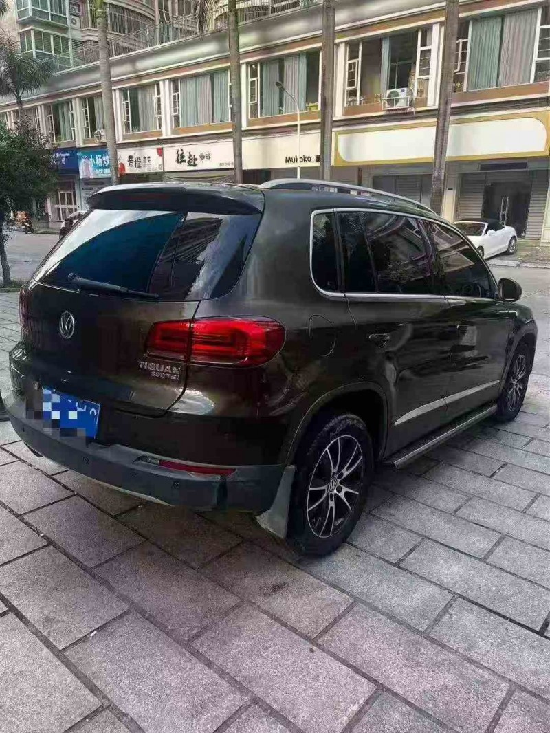 珠海16年大众途观7