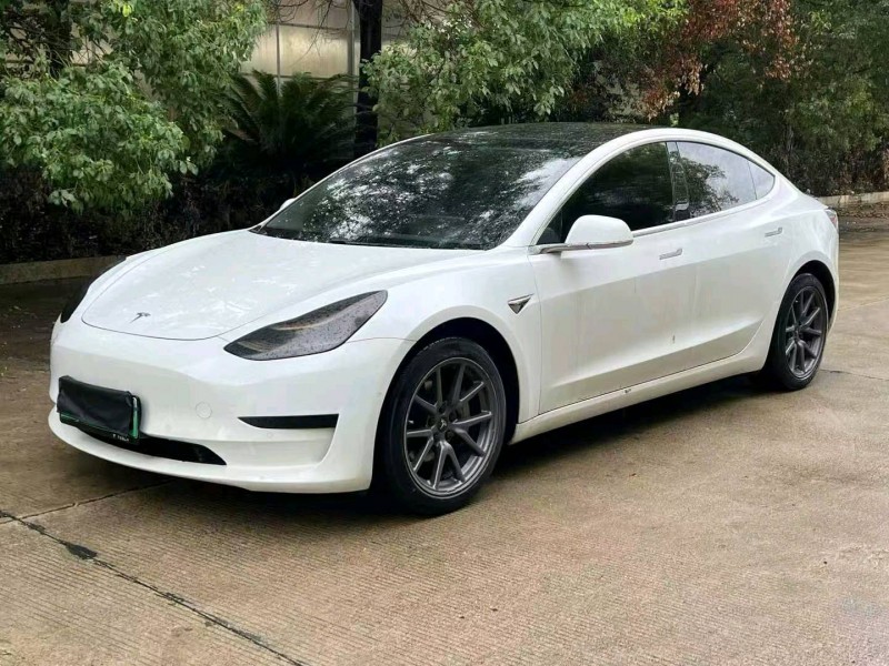 娄底20年特斯拉MODEL 32