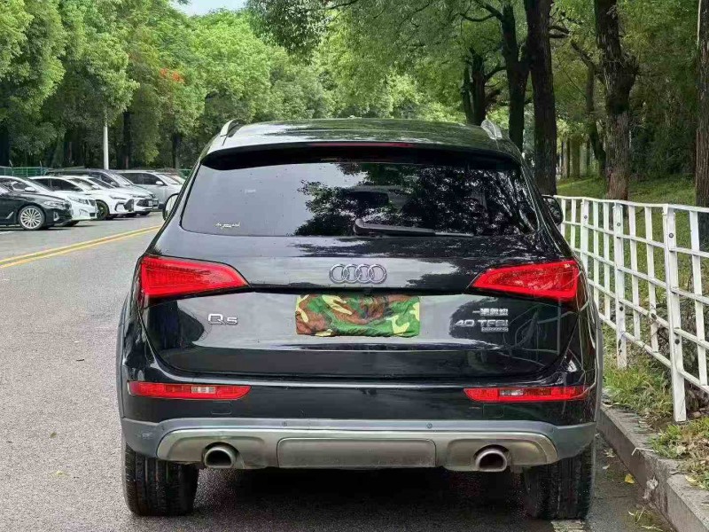 汕头19年奥迪Q58