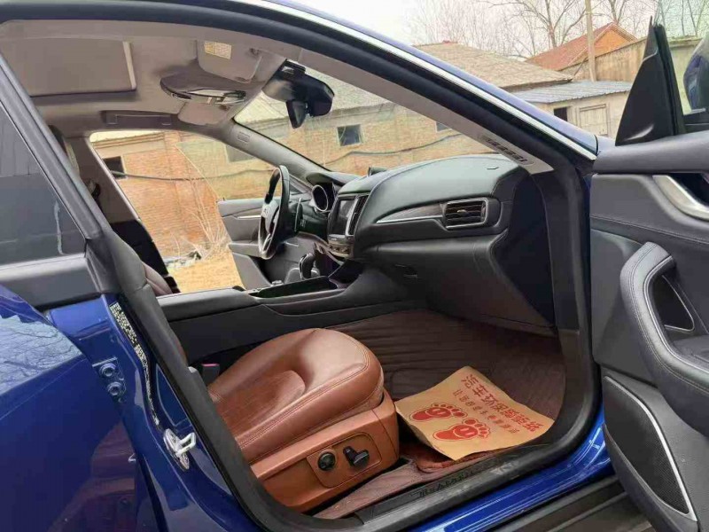 徐州18年玛莎拉蒂Levante7