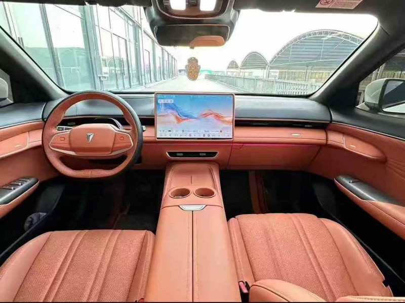 丽江25年长安汽车深蓝4