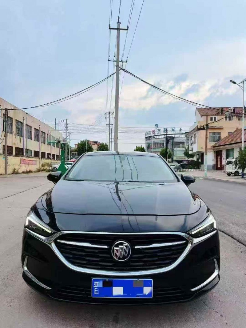 潍坊21年别克君越1