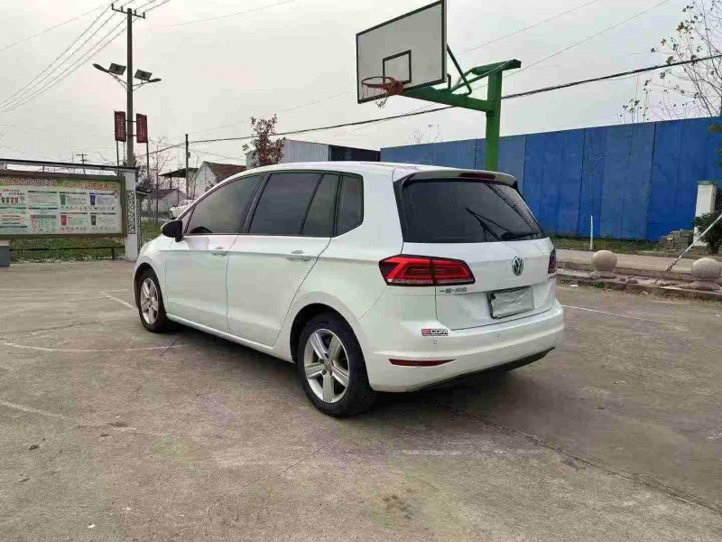 徐州18年大众高尔夫·嘉旅6
