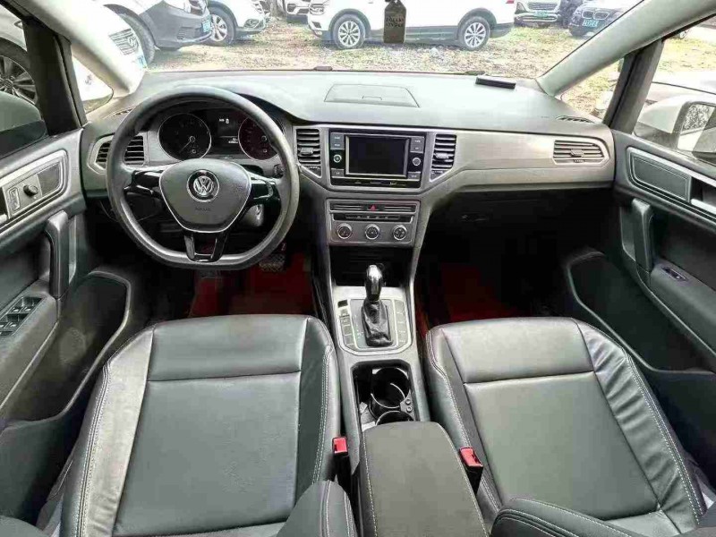 徐州18年大众高尔夫·嘉旅9