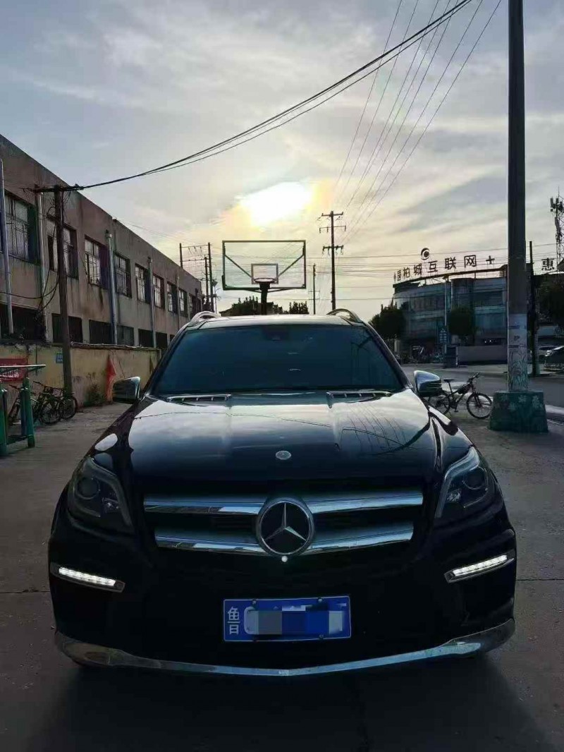泰安16年奔驰GL1