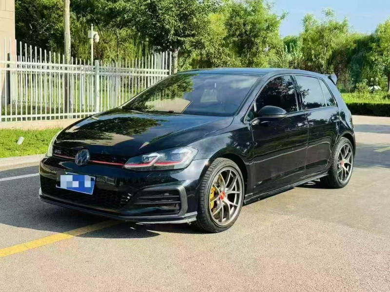 淄博19年大众高尔夫2