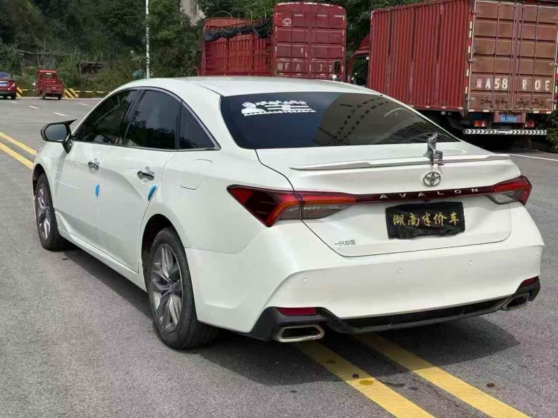 邵阳20年丰田亚洲龙6