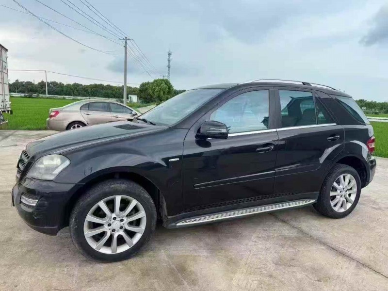 无锡11年奔驰ML2