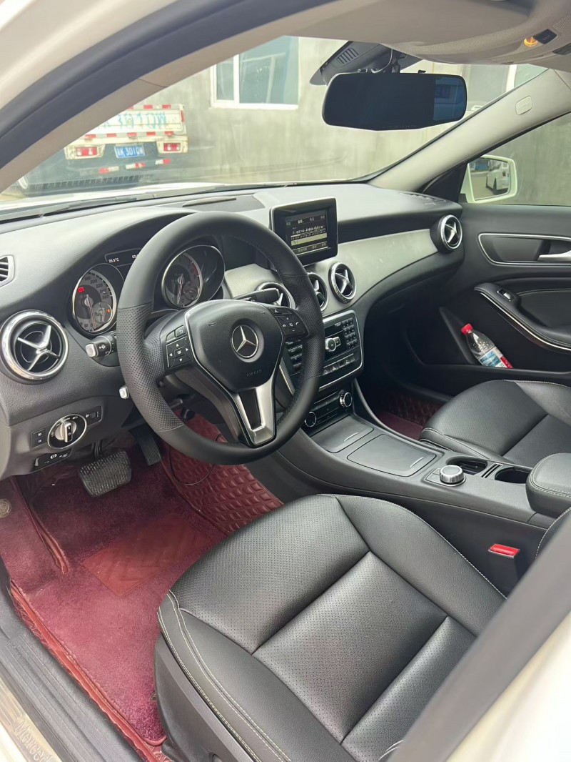 吉林15年奔驰GLA4