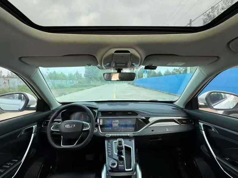 潍坊20年吉利博越5