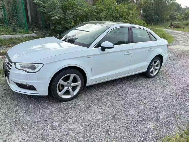 嘉兴16年奥迪A33