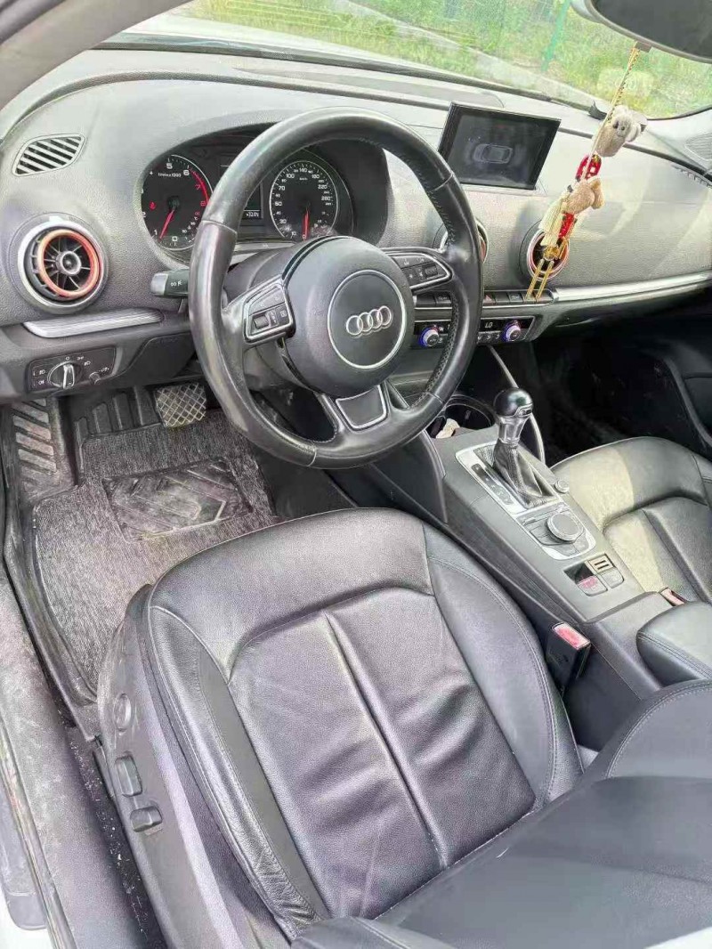 嘉兴16年奥迪A36