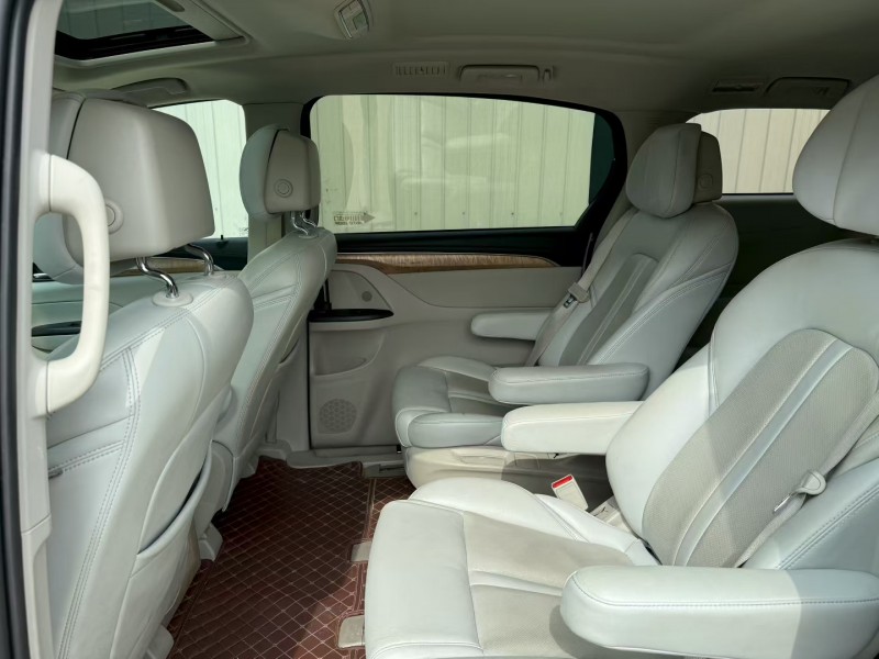 济宁20年别克GL86