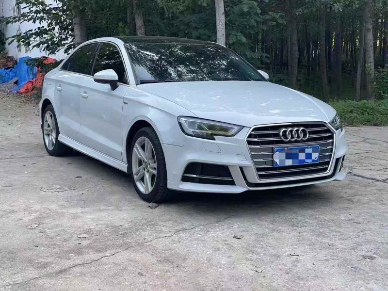 济宁20年奥迪A32