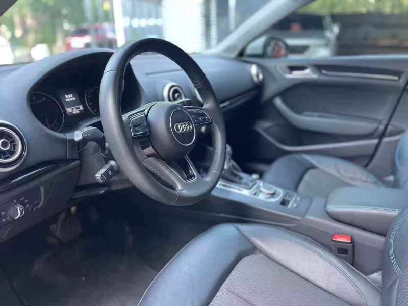 济宁20年奥迪A36