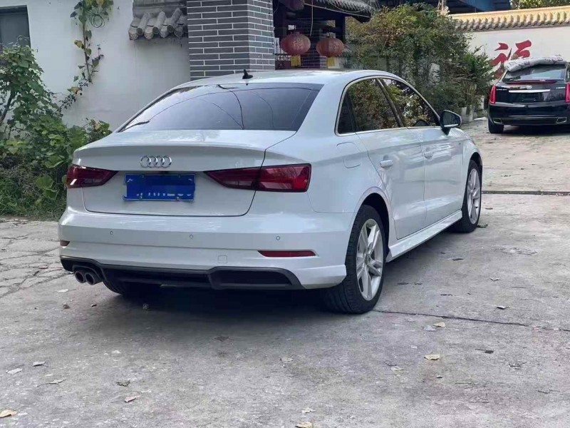 济宁20年奥迪A38