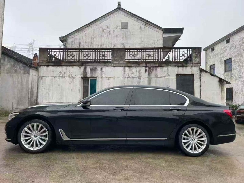 常州16年宝马7系2