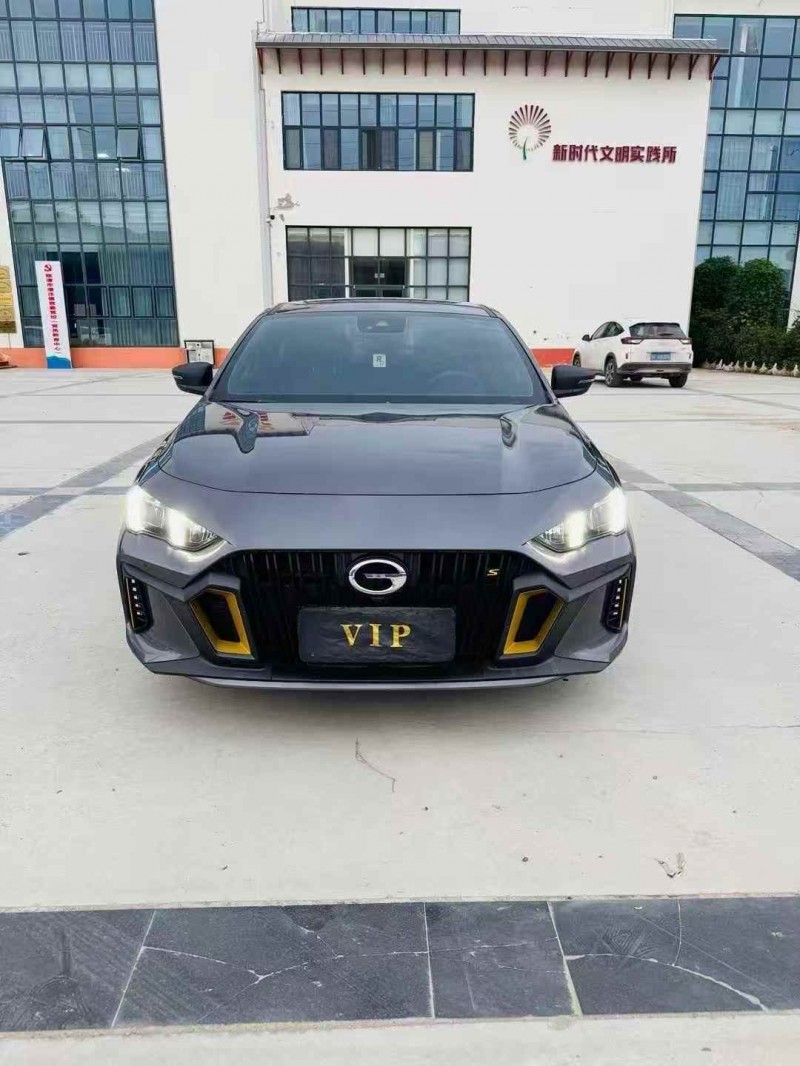 枣庄22年传祺影豹1