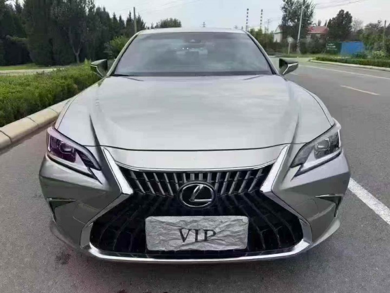 东营24年雷克萨斯ES1