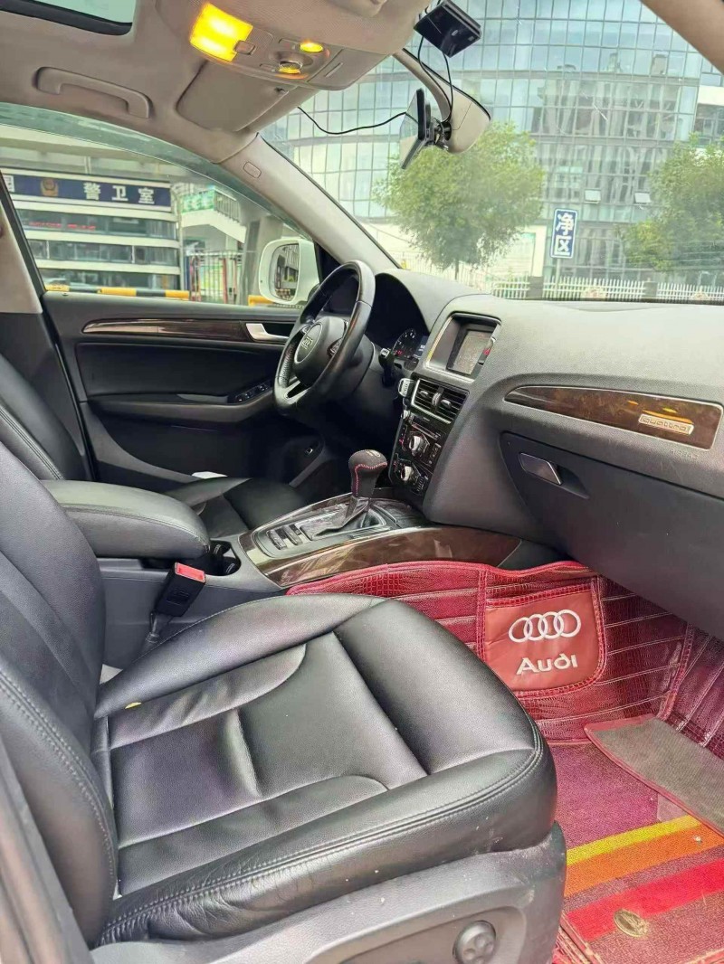 保定15年奥迪Q56