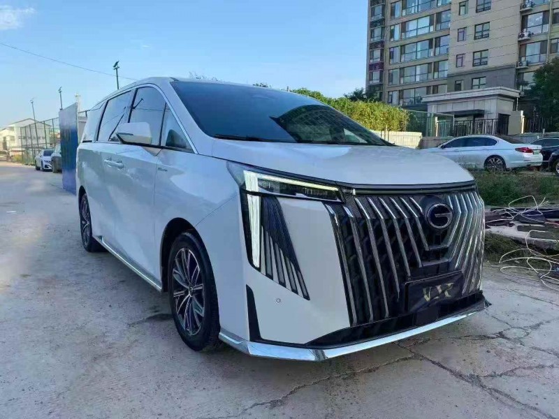 洛阳23年传祺M82