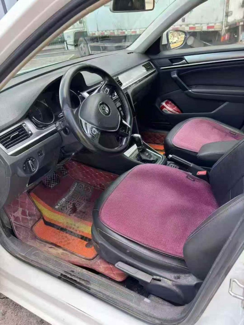 邢台17年大众宝来6