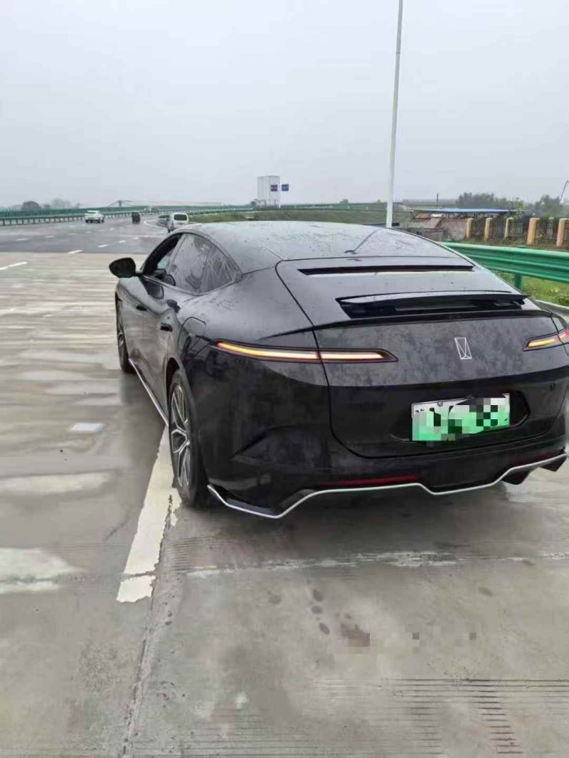 洛阳24年阿维塔127