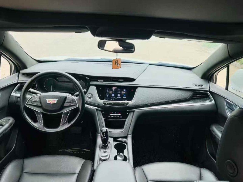 东营22年凯迪拉克XT56