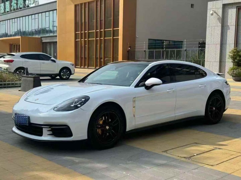 邯郸18年保时捷帕拉梅拉2