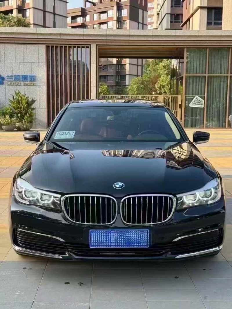唐山18年宝马7系1