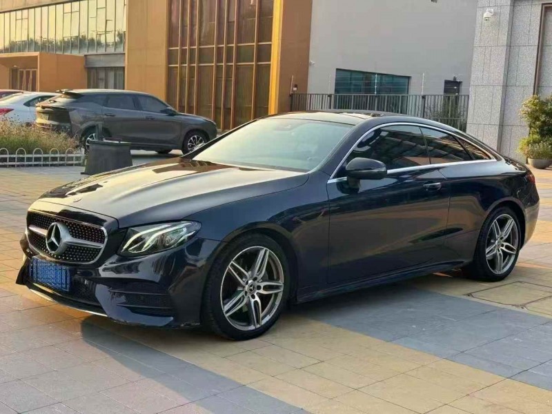 秦皇岛17年奔驰E2