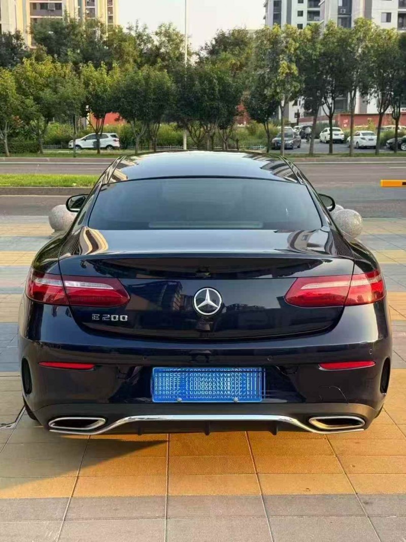 秦皇岛17年奔驰E9