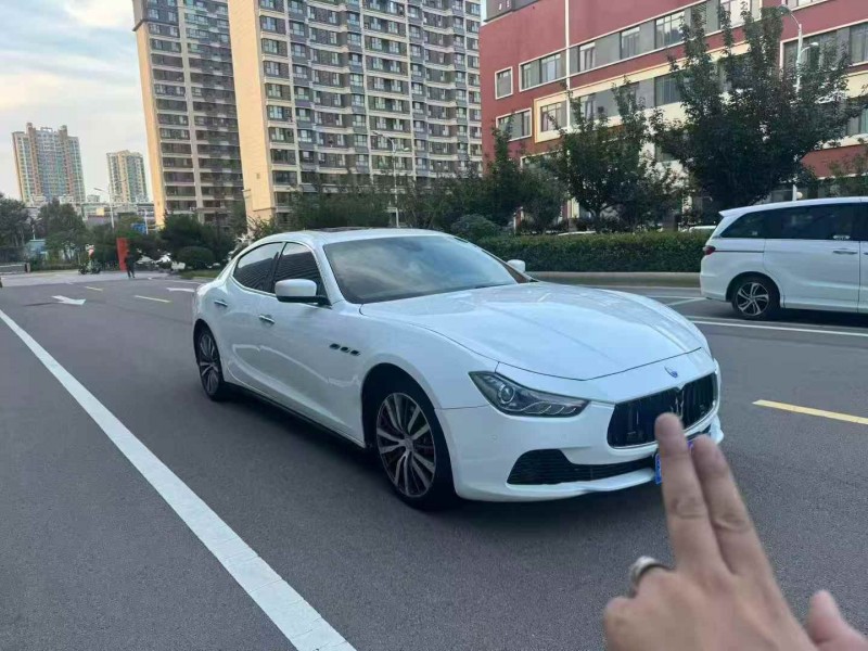 济南16年玛莎拉蒂Ghibli3