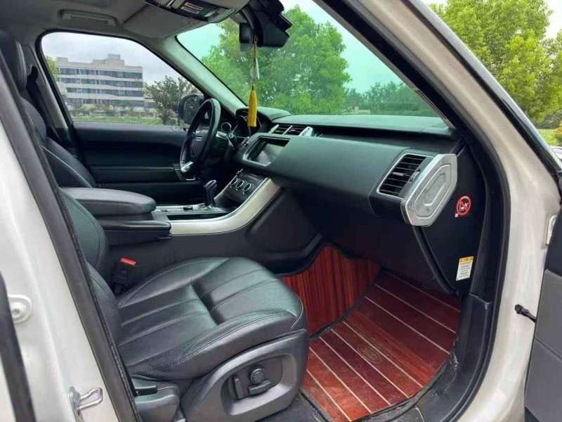 盐城16年路虎揽胜运动6