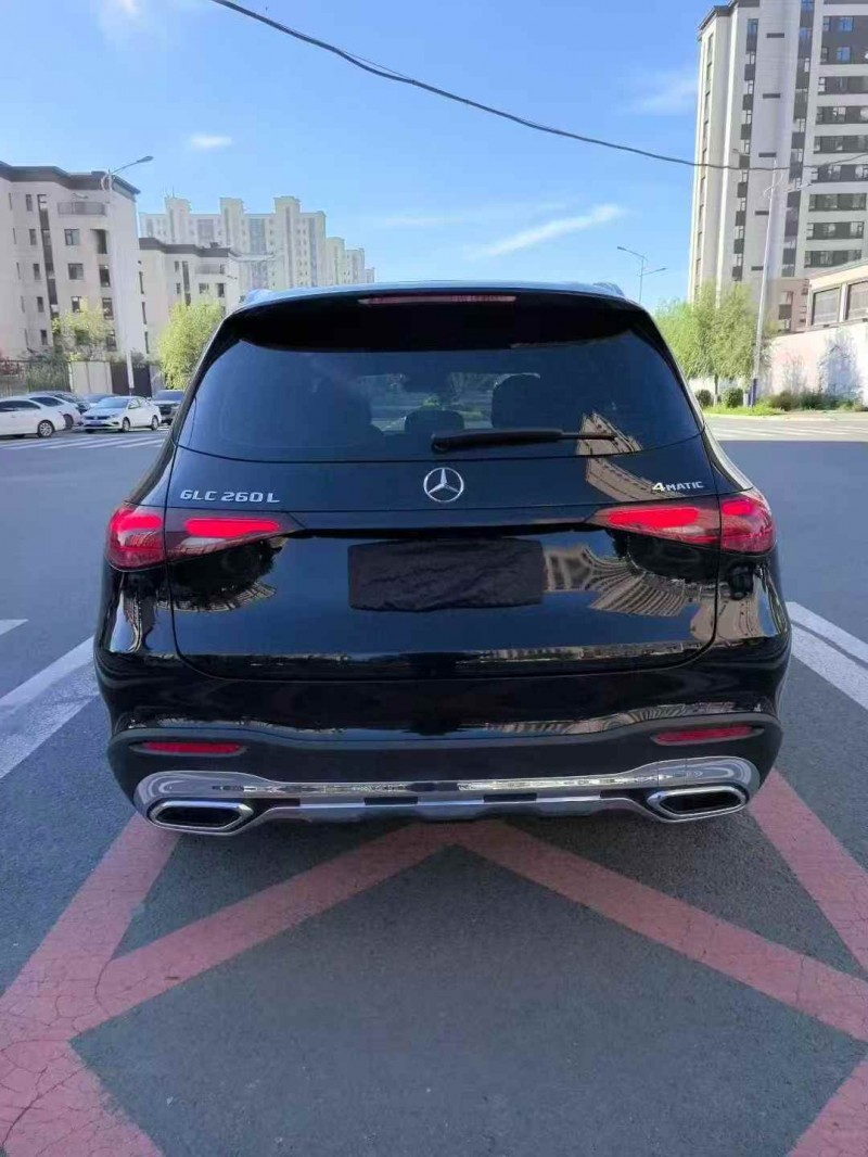 东营23年奔驰GLC8