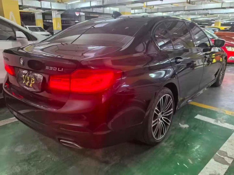 宜昌18年宝马5系8