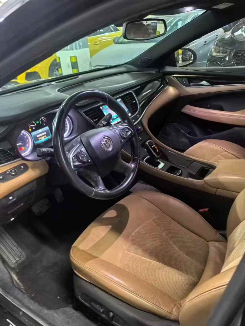 十堰18年别克君越4