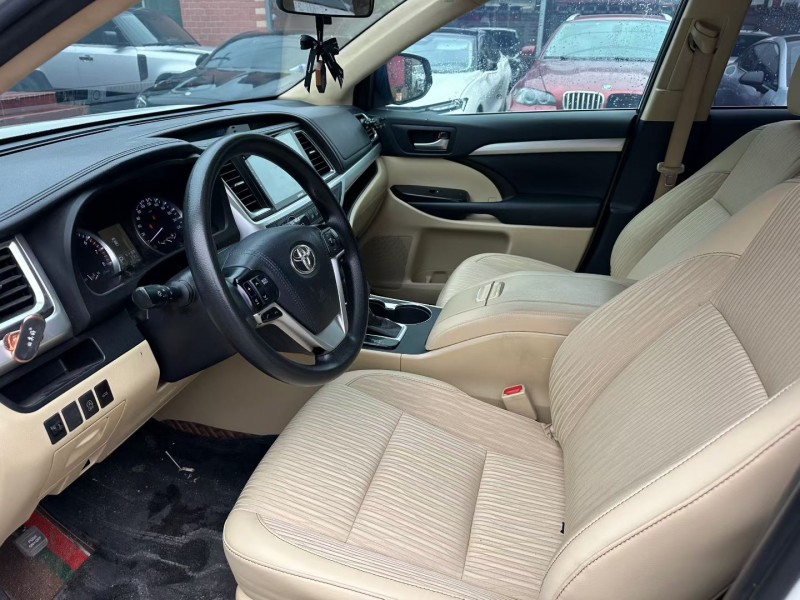 淄博20年丰田汉兰达4