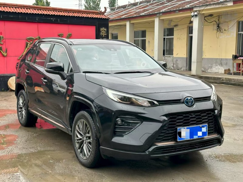 淄博25年丰田威兰达3