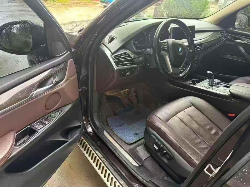 济宁15年宝马X56