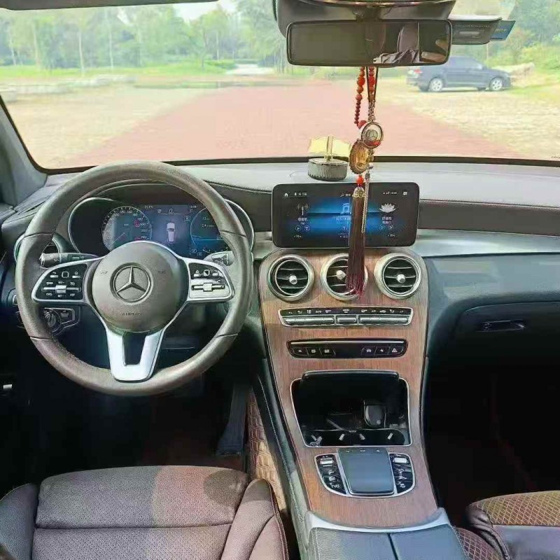 东营21年奔驰GLC4