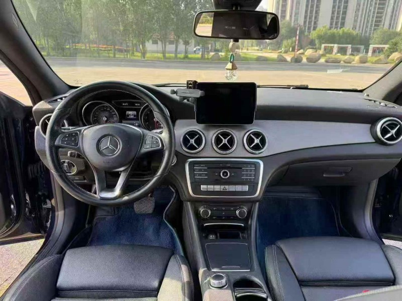 邯郸18年奔驰CLA4