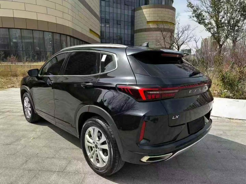 泰安20年奇瑞星途8