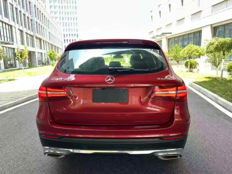 潍坊16年奔驰GLC9