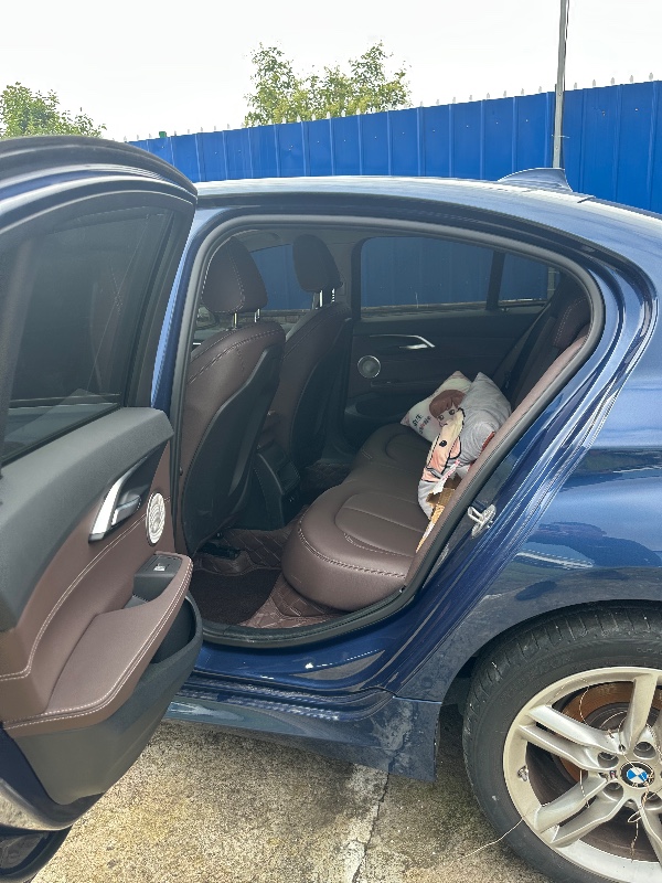 淮安22年宝马1系7