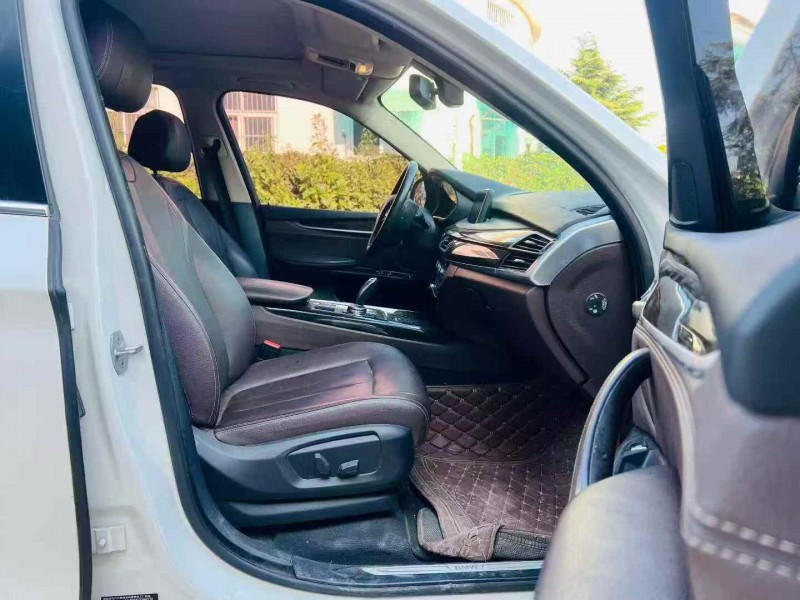 青岛16年宝马X56