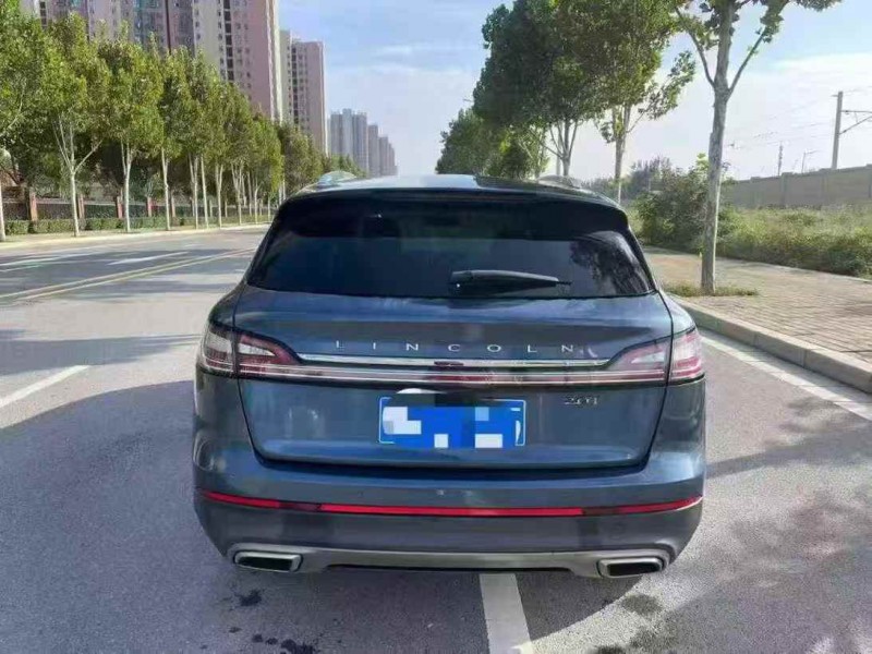 新乡20年林肯航海家9