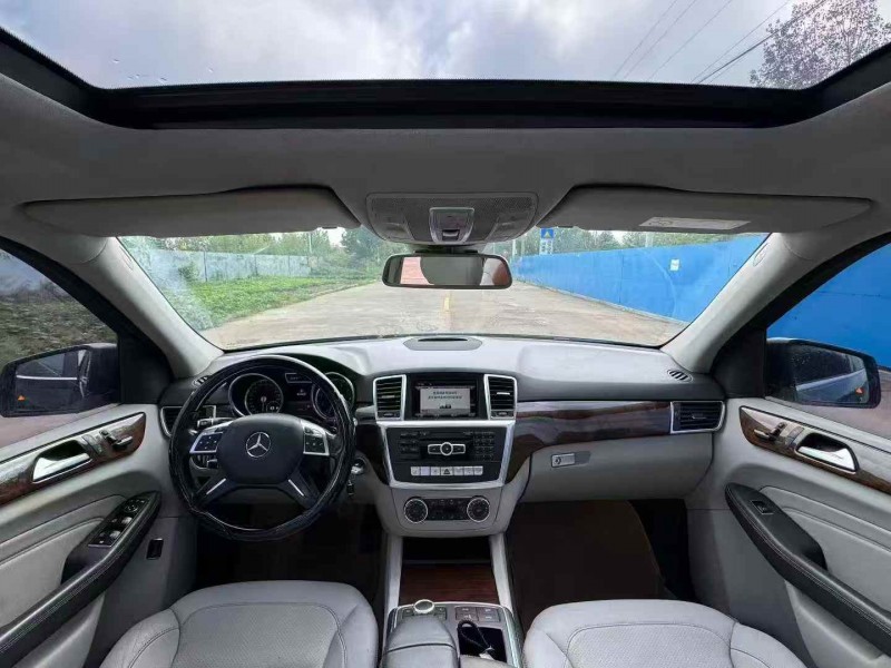 淄博15年奔驰ML4