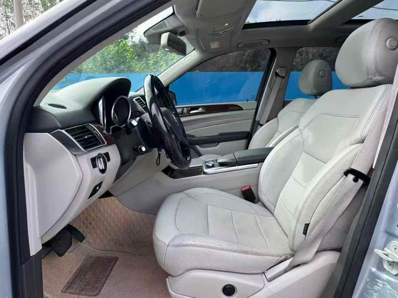 淄博15年奔驰ML5