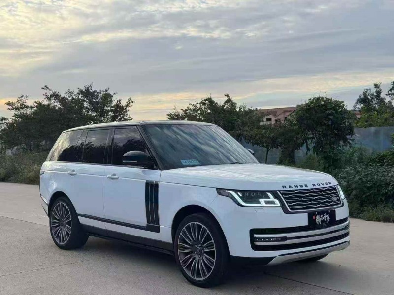 淄博13年路虎揽胜行政3